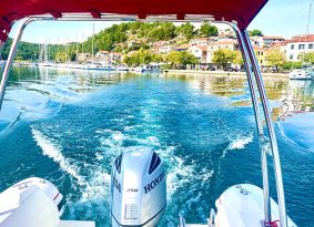 motorboat to rent in Trogir