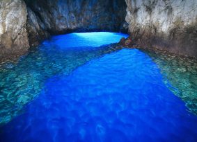 Bootstour zur Blauen Grotte ab Seget, Trogir, Okrug und Slatine